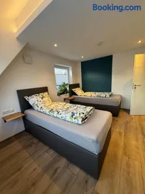 Apartment Ihm AI - Image 1