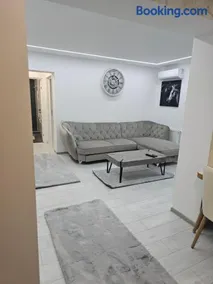 Dary Luxury Apartment - Image 3