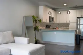 Cozy Luxury Getaway - Image 1