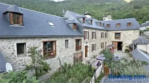 Maison de charme à Guchan avec vue sur la montagne et jacuzzi - Image 1