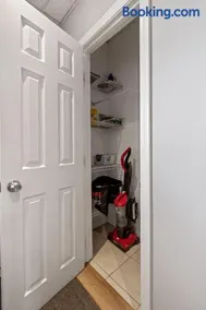 1st Flr 1 Bed 1 Ba Furnished-Pet Friendly - Image 2