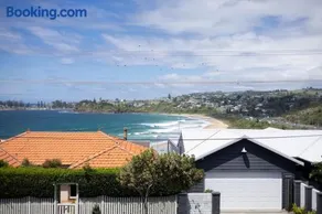 Bombo Beach House - Image 1