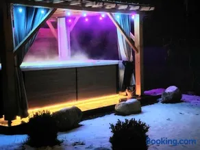 Le Cosy Lodge Départs Vélo Ski Alpe d'Huez 2 Alpes La Grave Détente Jacuzzi Piscine Sauna Bar Billard - Image 2