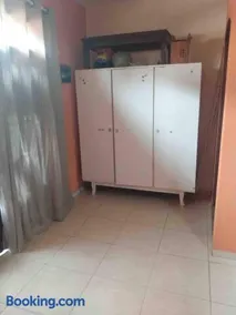 Conforto e simplicidade! Casa top com garagem, cozinha, banheiro e quarto - Image 4