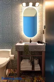 Hotel Hilo - Room 203 - Image 2