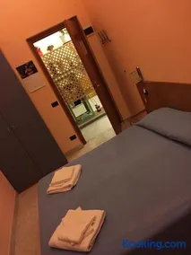 Hotel Euro - Image 3