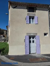 Maison campagne près de la rivière - Image 2