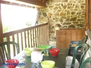 Gîte familial pour 6 pers. avec cheminée à Sauvain - Image 3
