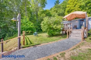 Ashland Home w/ Deck - Blueberry Overlook - Image 3