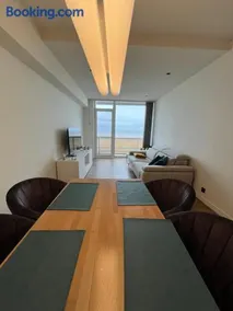 Modern 1-bedroom apartment with sea view in Ostend T92 - Image 3