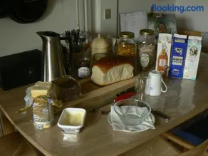 Aakirkeby Bed and Breakfast - Image 2