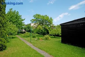 Ferienwohnung mit Garten und Sundblick - Image 1