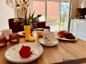 SEGELund - Zeit für uns- ruhige und sonnige Ferienwohnung mit Terrasse und Garten nahe Strand und Ostsee - Image 3