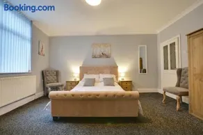 Percy - Your home away from home - Image 3