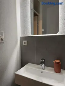 1 Single Big Room Apartment with Big Terrace, Kitchen, Sauna - Image 2