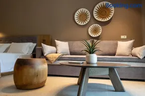Onar Luxury Suites Parga - Image 3