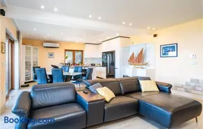 Awesome Home In Cavtat With Wifi - Image 3