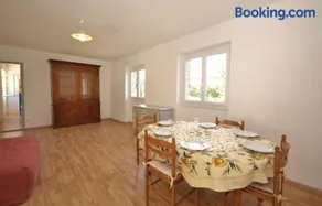Charmant Mas avec piscine privée - Image 3