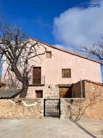 Acogedora casa con patio-parking - Image 2
