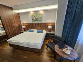 Atelier Hotel - Image 4