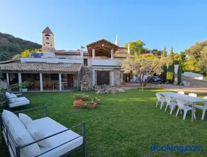 Santo Re Olive Retreat - Image 1