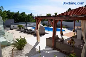 Villa Golden Apple - Image 2