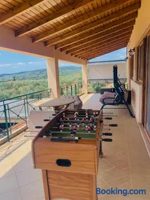 BOKAS EXOTIC HOUSE - Image 1