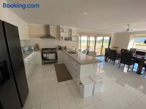 Tolmie Villa 30 min from Mt Buller - Image 3
