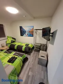 GR ooms-Rent - Image 2