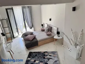 Villa Diamanti - Image 2