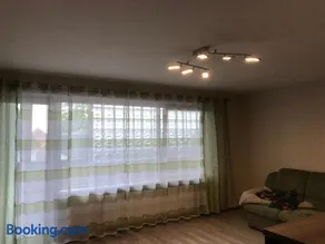 3 -Zimmer Wohnung im Zentrum Bad Nenndorf - Image 1