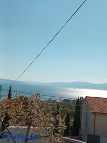 Apartman Hana u blizini ronilačkog kluba i Kostrenskih plaža - Image 4