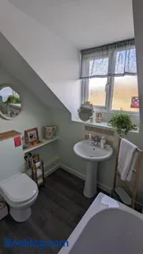Cosy family cottage south Somerset - Image 4