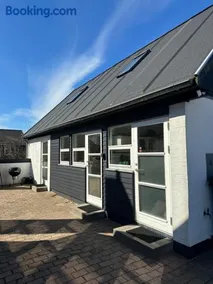 Guesthouse Villa Sønderklit - Image 1