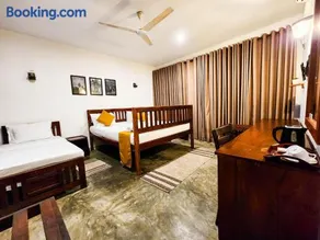 New Moonstone Tangalle - Image 5