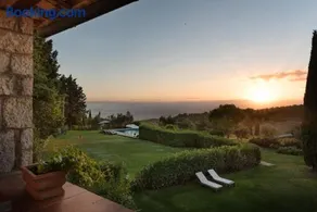 Il Villino Farmhouse - Image 1