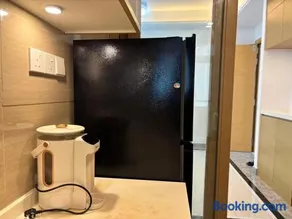 TheBess Hotel Tokyo is located adjacent to Singapore and offers a sea viewIt is a family business smart room with the sea view of Princess Bay富力公主湾 - Image 1