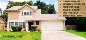 Enjoy Vacation in a Quiet Area with Huge Backyard - Image 1