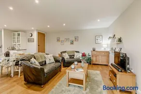 2 Bed in Beer oc-s27769 - Image 5