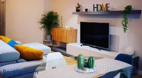 Hexagonal Design Apartment - Image 2