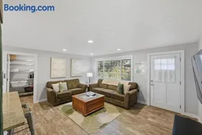 #StayInMyDistrict NorthBend Duplex - Image 1