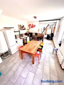 Agréable maison de ville cosy de 122m² + extérieur - Image 3
