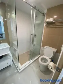 Peace and Comfort 1-bedroom basement Apartment - Image 4