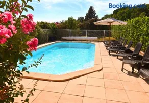 Grande Maison Familiale Premium Super Calme - Piscine - Jacuzzi - Salle de Jeux - Idéalement Située - Gd Jardin Sans aucun vis à vis - Image 1