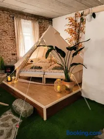 Pajtl indoor glamping - Image 1
