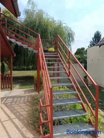 Fűzfa Apartmanház - Image 2