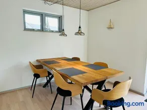 Beautiful villa close to beach and nature - Image 4
