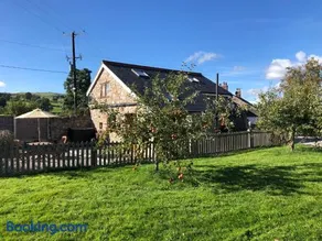 Ty Gylfinir - Image 1