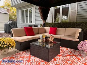 Cozy 3 bdr Retreat in a Prime location - Image 5