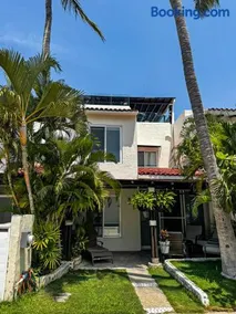 Villa Veronica in Acapulco Diamante with Private Jacuzzi - Image 2